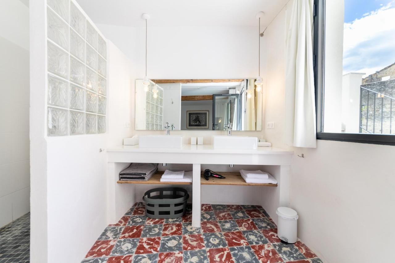 Bed and Breakfast La Cour St Siffret- Uzes Saint-Siffret Exterior foto