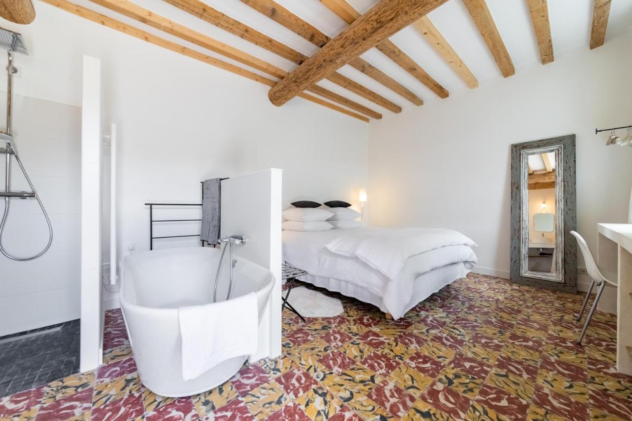 Bed and Breakfast La Cour St Siffret- Uzes Saint-Siffret Exterior foto