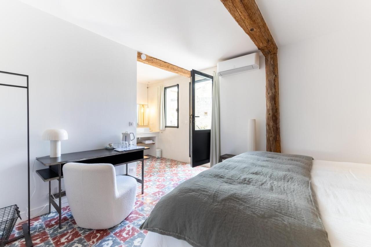 Bed and Breakfast La Cour St Siffret- Uzes Saint-Siffret Exterior foto
