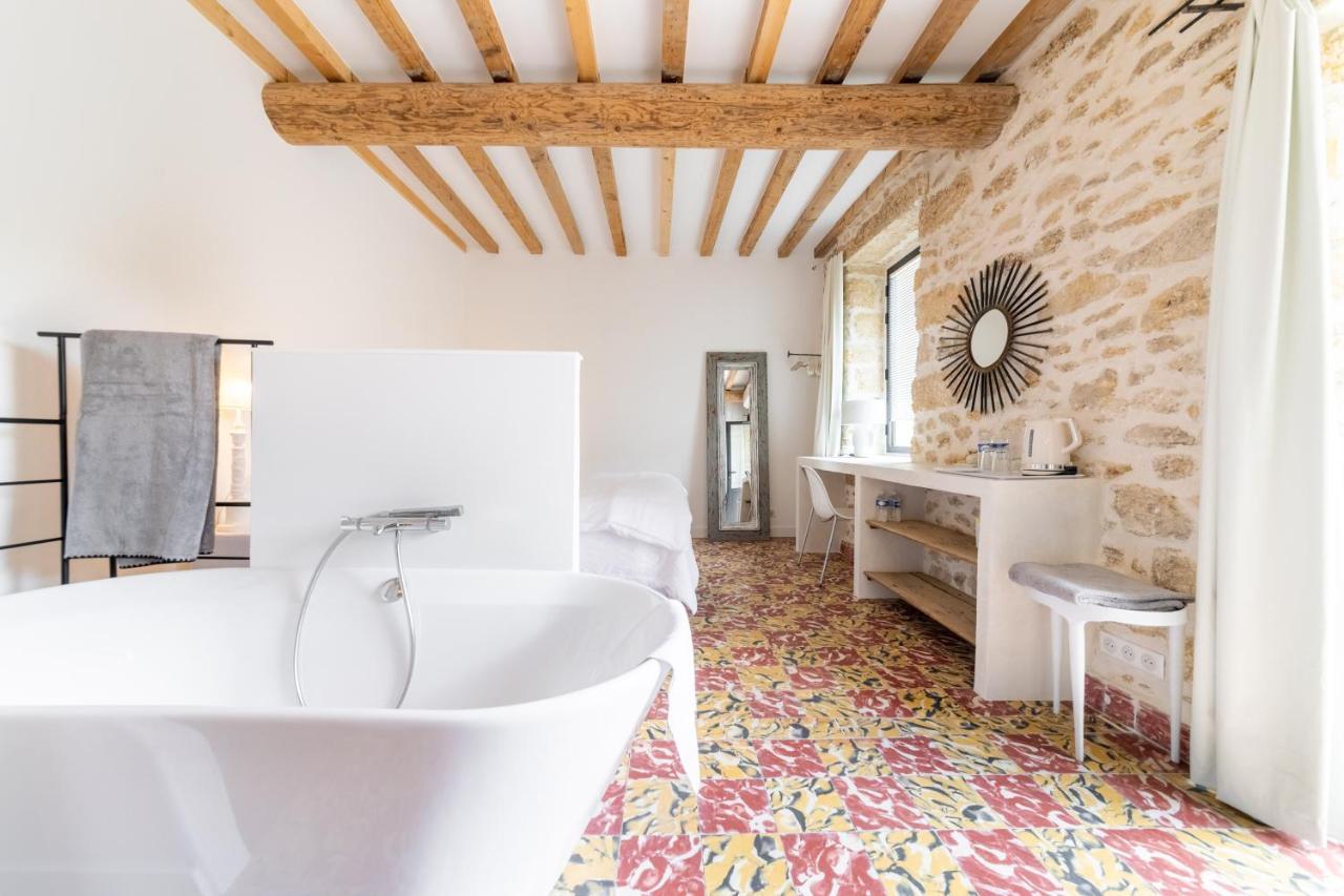 Bed and Breakfast La Cour St Siffret- Uzes Saint-Siffret Exterior foto